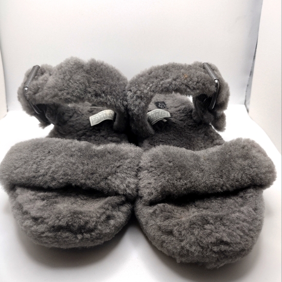 Gray UGG fuzz yeah slides - Picture 1 of 5
